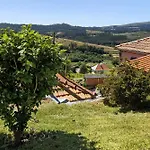 Casas Do Natureza De Coura Hébergement de vacances *